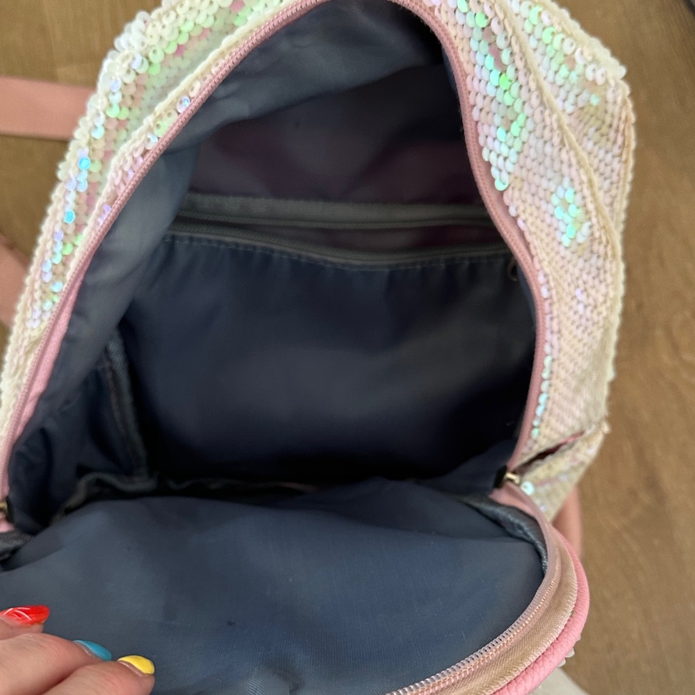 LOL Sequin Little Backpack - Picture 4 of 10